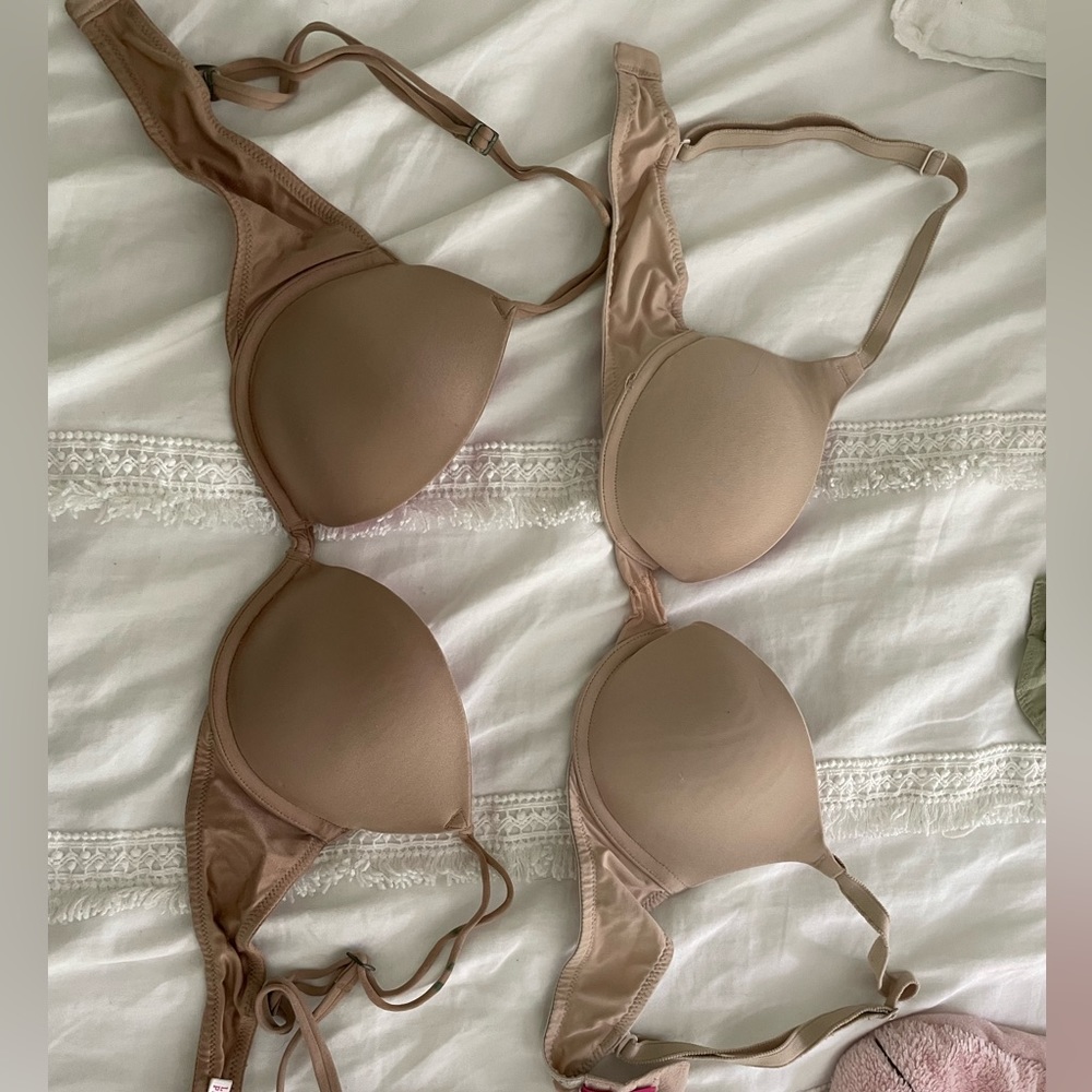 Two 32B bras